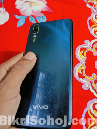 Vivo y11